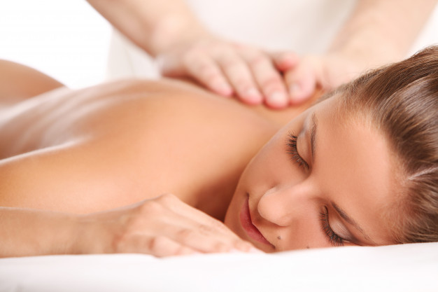 Sportwissenschaftler und Massagetherapeut Stefan Hoßbach · Fotos 9